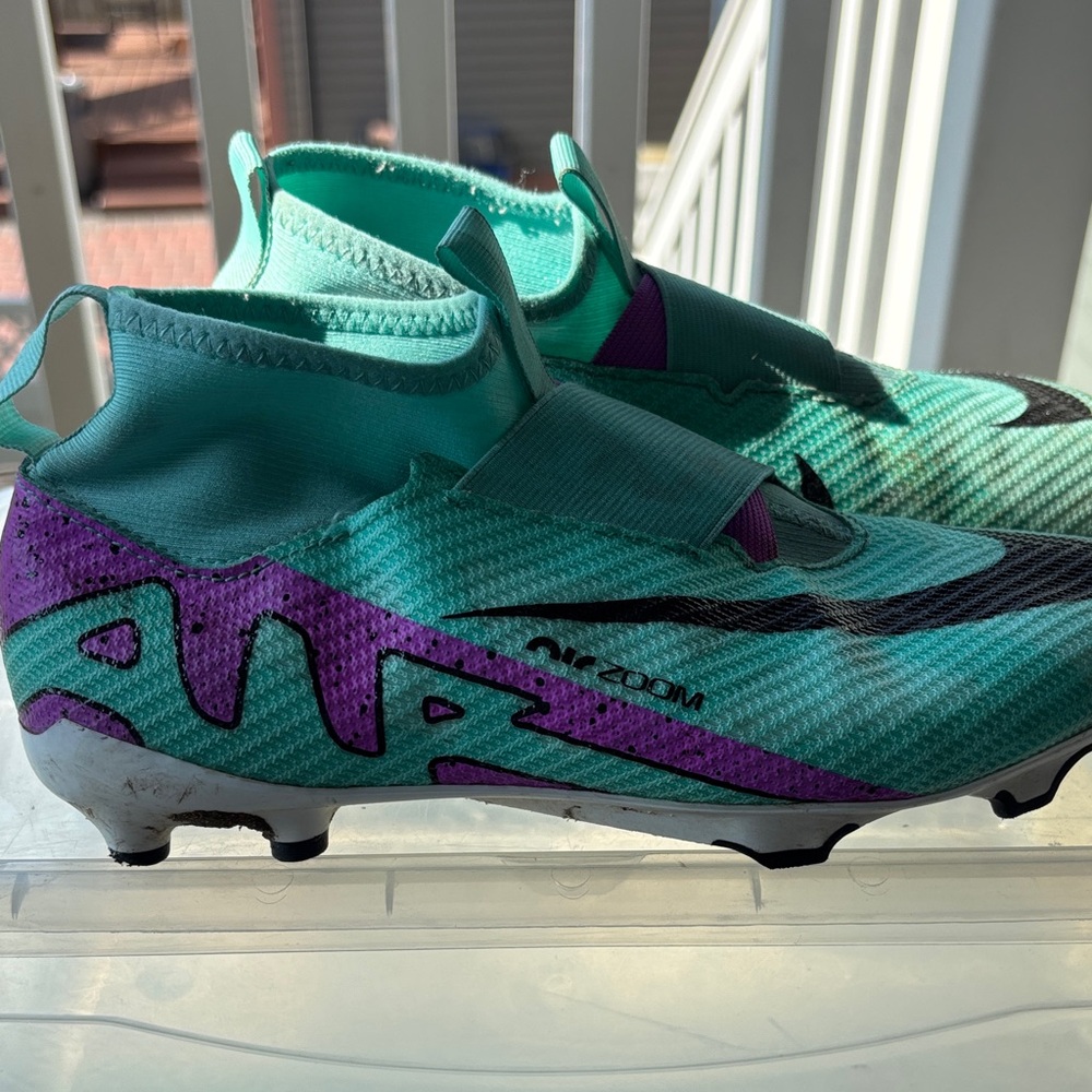 Kids Aqua and Purple Soccer Cleats